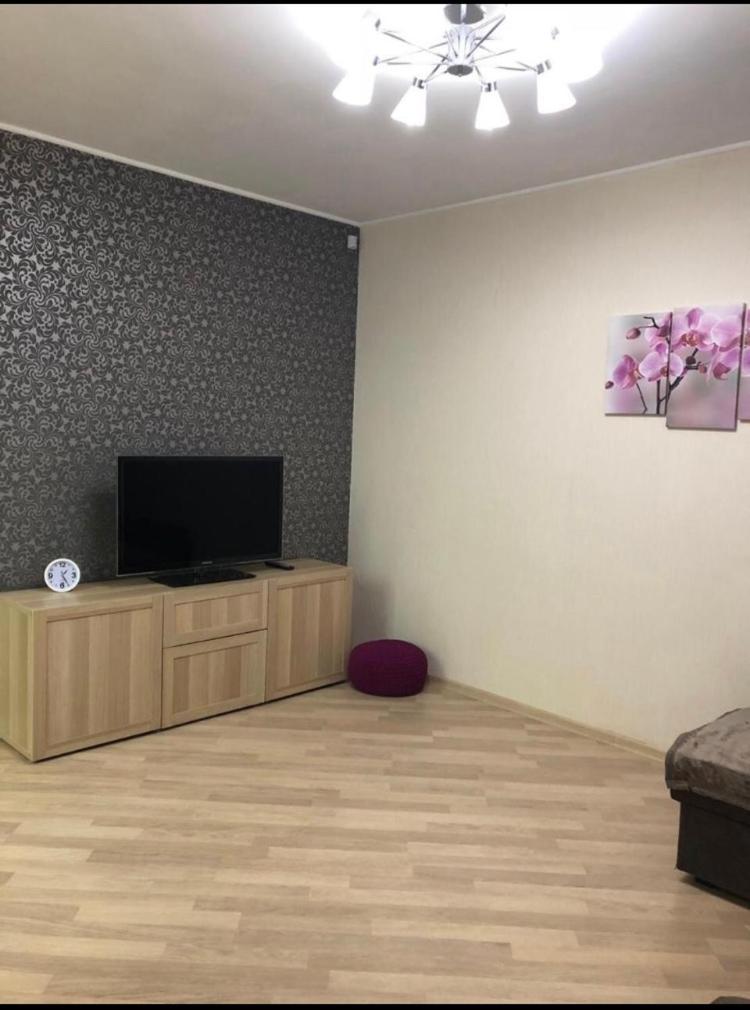 Apartamenty Na Sibgata Hakima U Riviery Kazań Zewnętrze zdjęcie